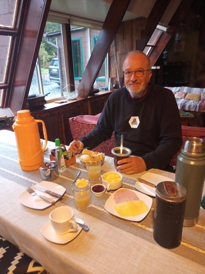 Hostal La Minga Chaitén エクステリア 写真