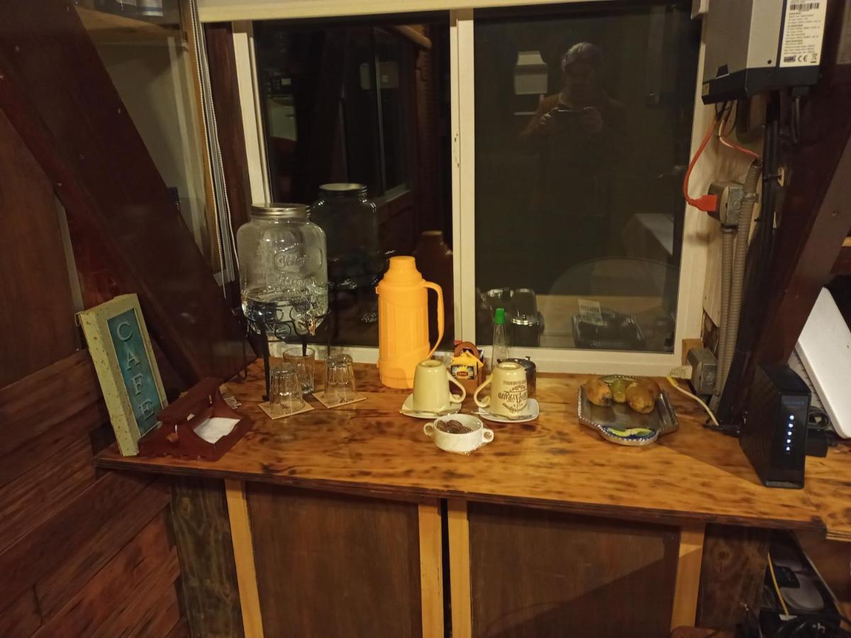 Hostal La Minga Chaitén エクステリア 写真